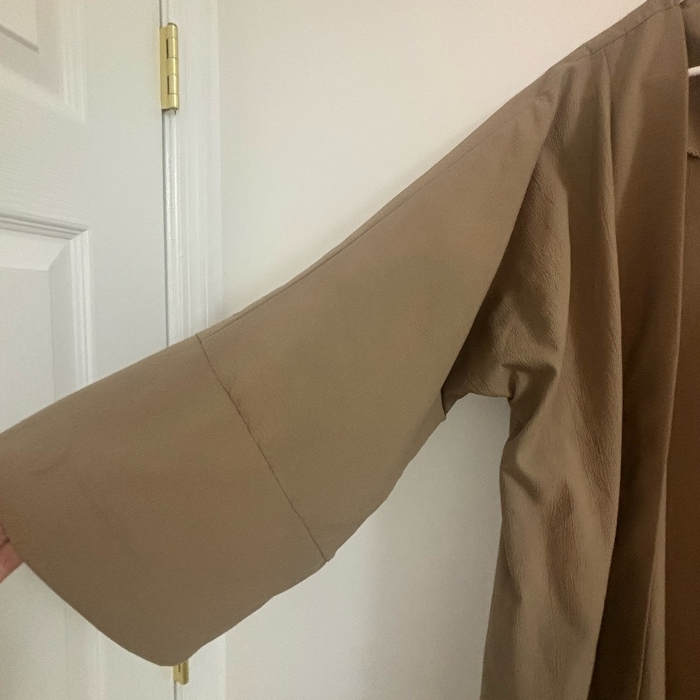 Elegant Brown Women's Robe - Picture 4 of 4